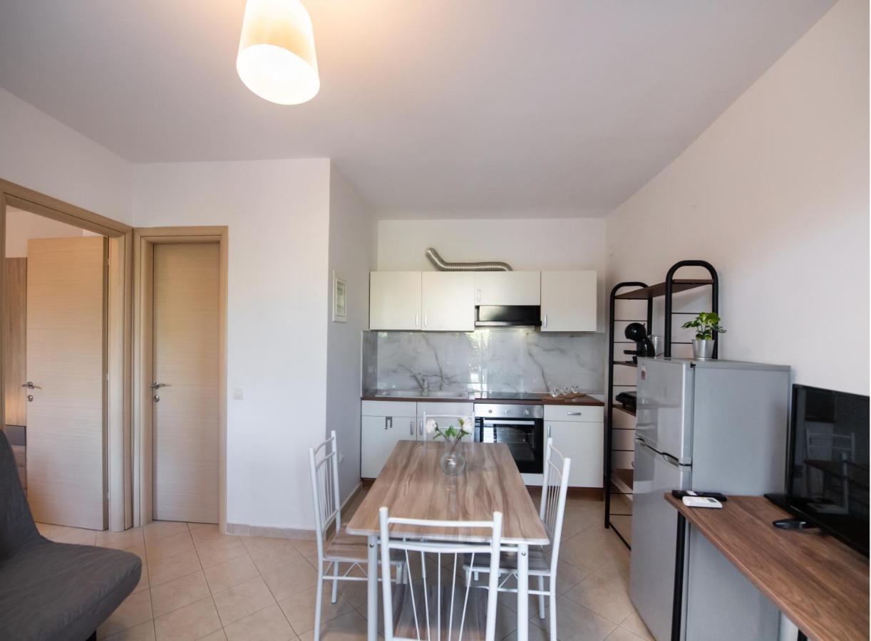 Sofoklis City House With A Private Veranda Lefkada City Bagian luar foto